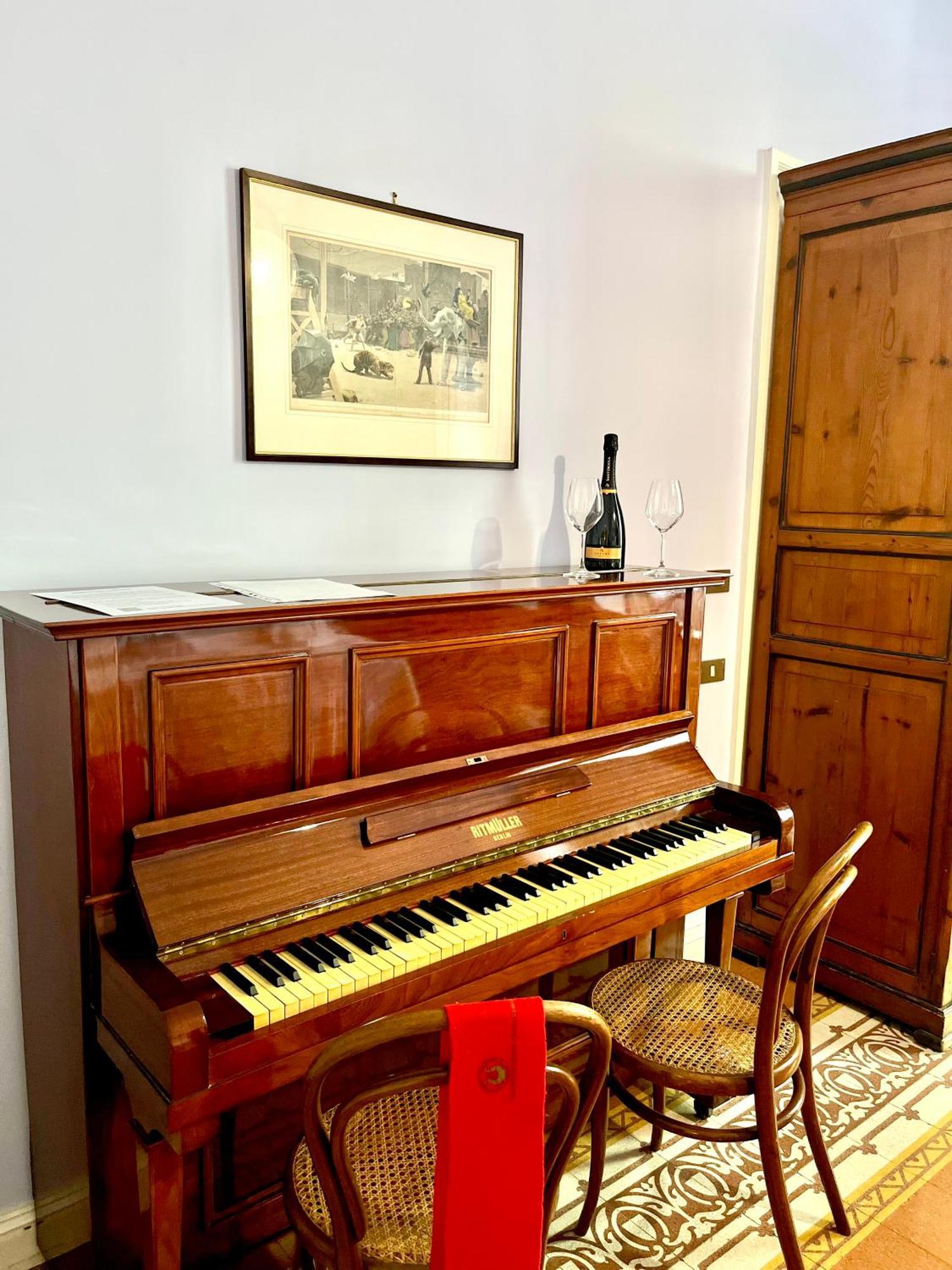 Conservatorio 16 - Scarlatti Room نابولي المظهر الخارجي الصورة